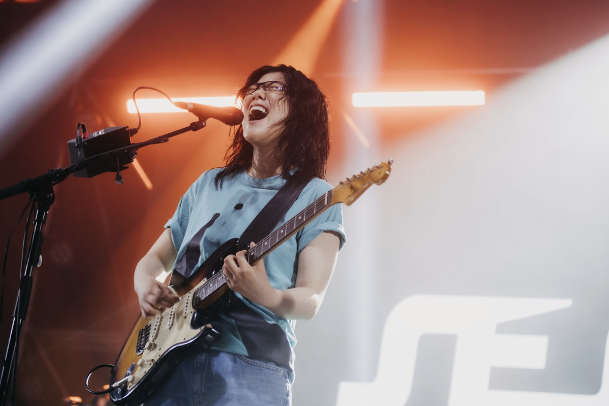 Sunday Spin August 17 - SE SO NEON