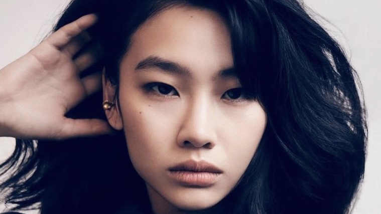 Hoyeon Jung Is Taking Over Hollywood, But She's Been a Fashion Star for  Years