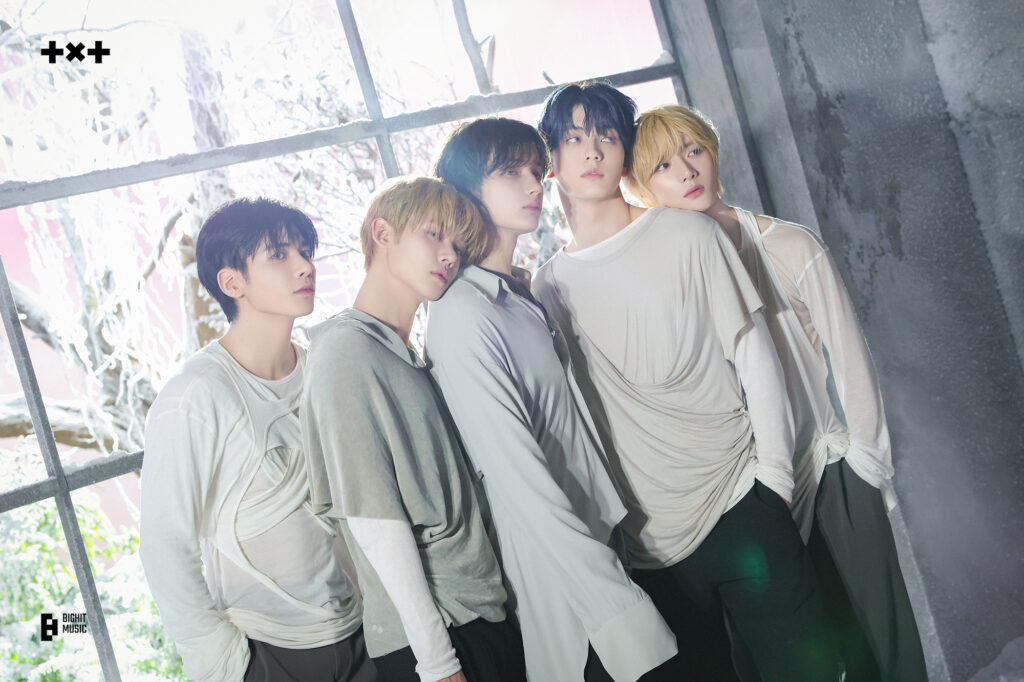 TXT group photo for The Star Chapter: SANCTUARY.