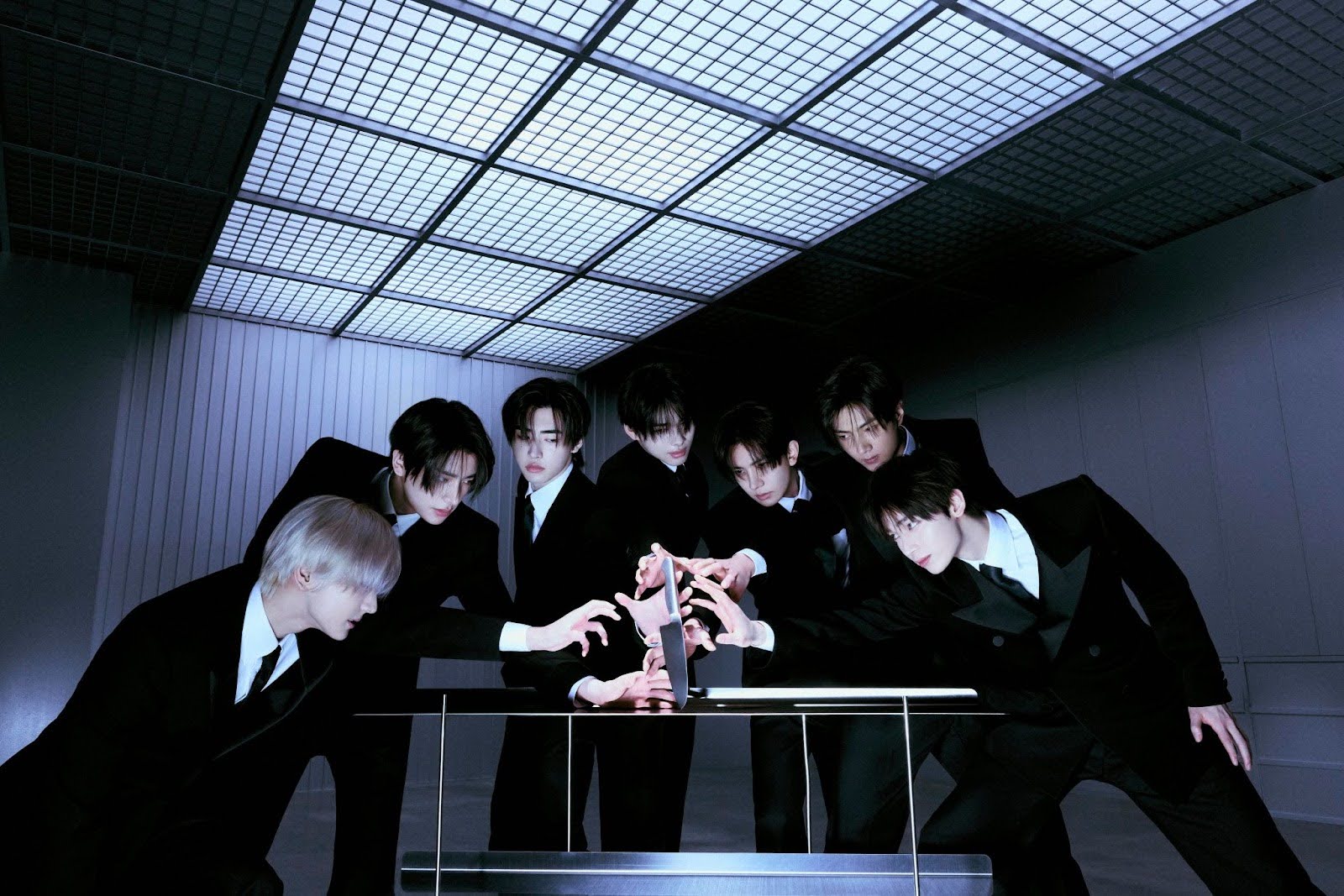 ENHYPEN Embraces Their “BAD DESIRE” With “DESIRE: UNLEASH” - EnVi