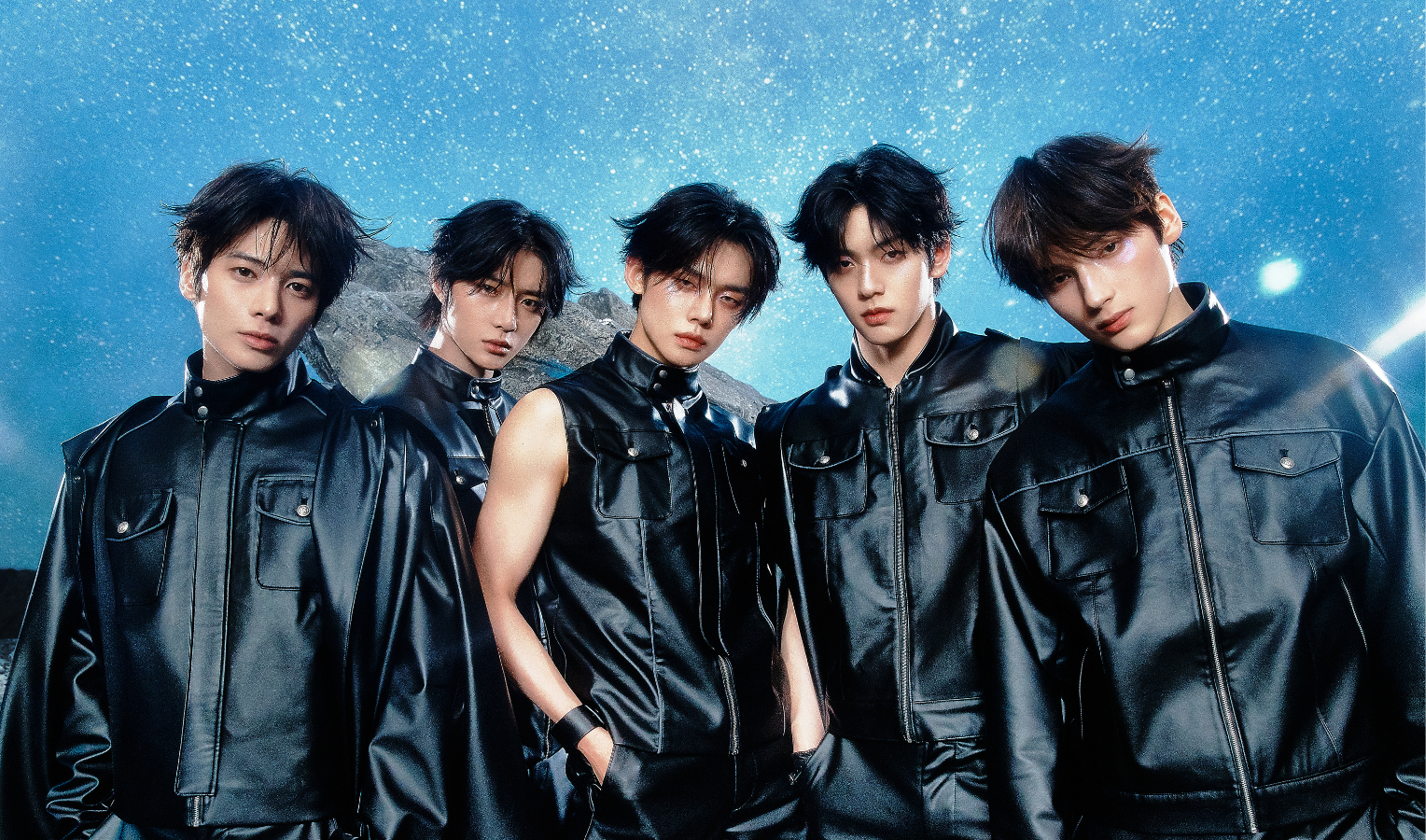 アイドル TXT TOMORROW X TOGETHER Find Hope Together in “The Star Chapter